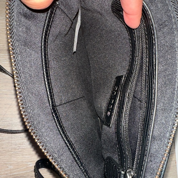 Chico's Two Tone Purse Crossbody Bag Adjustable Solid Black 8H X 11L - Picture 10 of 12